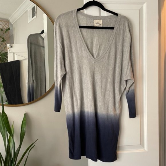 Gray to Blue Tie Dye Sweater Tunic - Picture 1 of 3